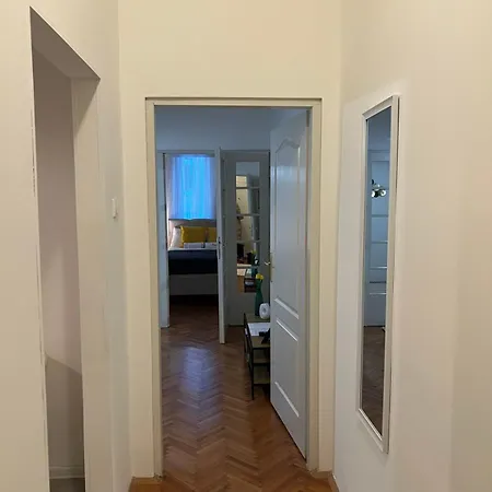 Skadarlija Iza Coska Βελιγράδι