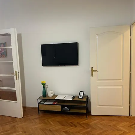 Skadarlija Iza Coska * Белград